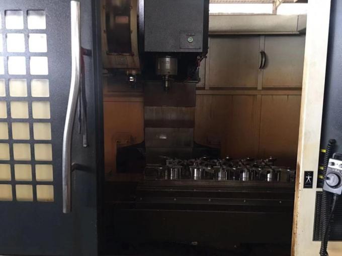 Elektryczna tokarka CNC do metalu Mt6 Precyzyjna tokarka CNC z systemem sterowania programem 0