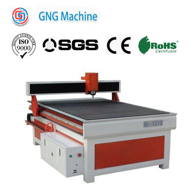 1500w Przemysłowy stół do routera Cnc Dostosowana maszyna 3D do drewna Cnc
