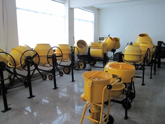 140L Mini mieszalnik cementu dwukołowy mieszalnik cementu struktura mocowania maszyny