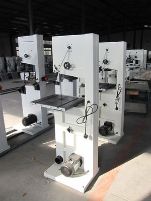 710mm 14-calowa piła taśmowa do cięcia drewna Heavy Duty pionowa piła taśmowa
