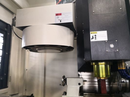 Obróbka metali Pionowa maszyna Cnc Centrum frezowania i wiercenia CNC ROHS