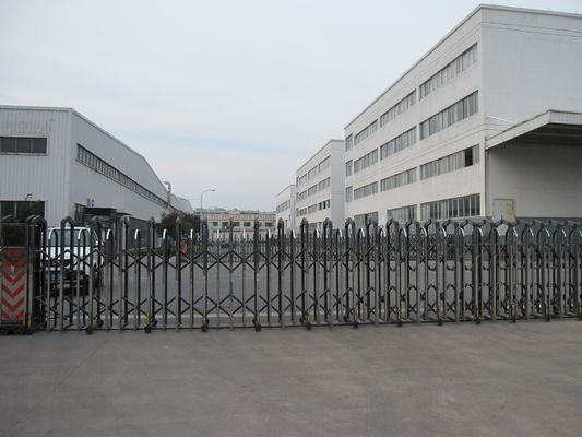 Wielofunkcyjne narzędzia ogrodnicze Odśnieżarka zasilana benzyną