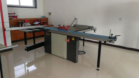 Prasa do drewna o dużej wytrzymałości Elektryczna piła panelowa 220 V