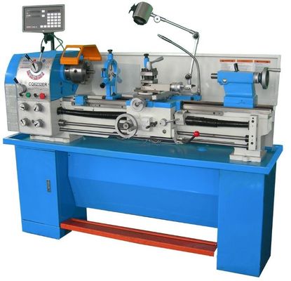Cq6232e CNC tokarka metalowa Precyzyjna tokarka metalowa o wysokiej prędkości antywibracyjnej
